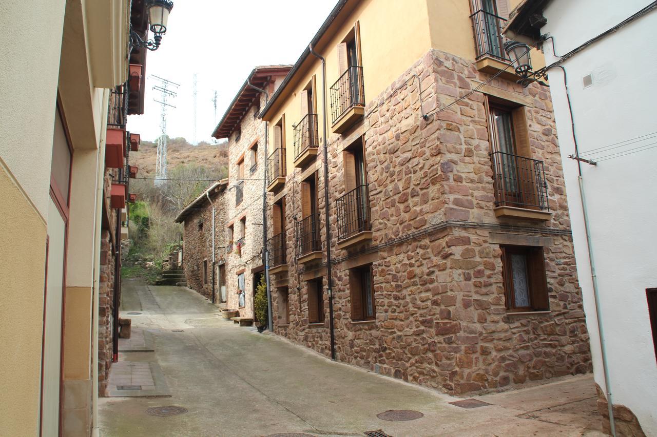 Apartamentos San Lazaro Ezcaray Exteriér fotografie